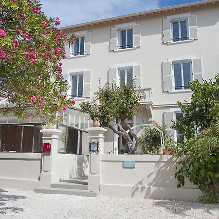 Hotel La Bienvenue ลาครัว-วัลแมร์ ภายนอก รูปภาพ